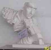 Бюст S375